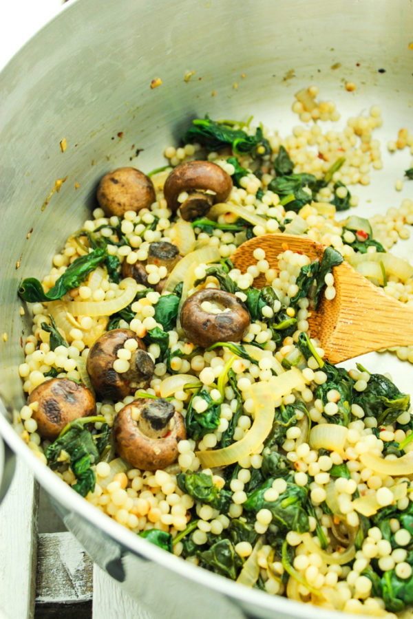 Israeli Couscous with Spinach and Mushrooms - Live Journey Fit